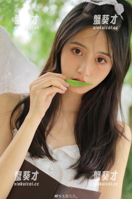吃瓜新姿势：快来51.com，直达你的“朋友圈八卦”！