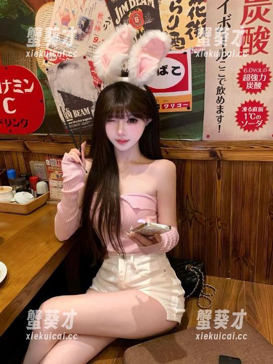 51吃瓜在线，今日的热搜又是哪些瓜分呢？小窗前重温一遍吧！