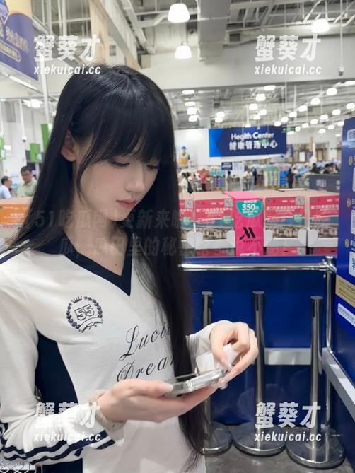 更新来啦！51吃瓜网今日吃瓜，瓜田里的秘密啥都说不清！