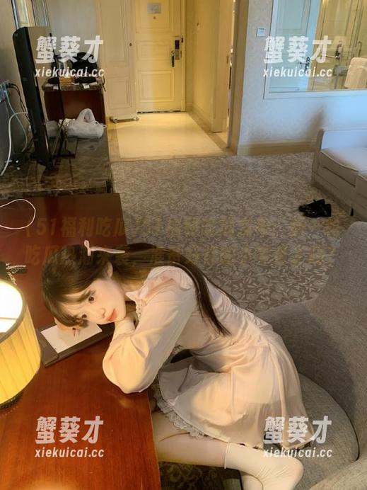 51福利吃瓜 51福利吃瓜发布:新一轮吃瓜热潮来袭,准备好你的小零食了吗?