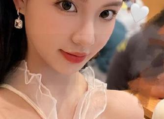 在718sx娱乐app上的瓜，好像越来越有料，心里有点小期待哦！