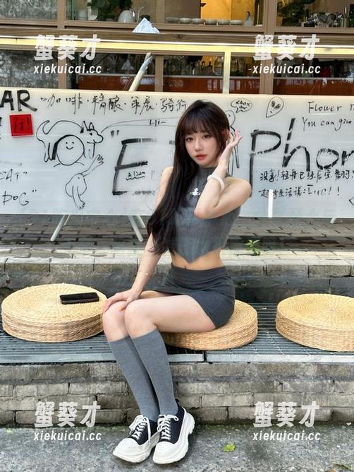 在91吃瓜中心，分享开心与无奈，咱就当减压也很重要呀！