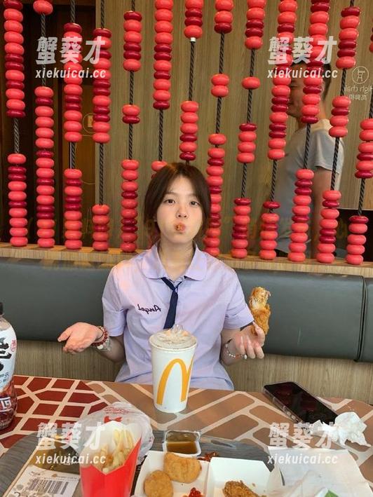 “91黑料网”悄悄发布，心跳加速的料，总有让你想多的瞬间。