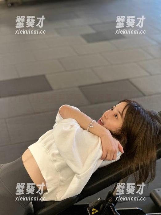 开头就是资源，中间是“fuli668”，结尾来点幽默，人生就这样不无聊！