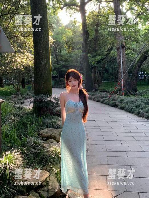 soootv 你也许想知道,点击“传送门”后,soootv会带你去哪种奇闻异事……小心别让嘴巴张太大哦!