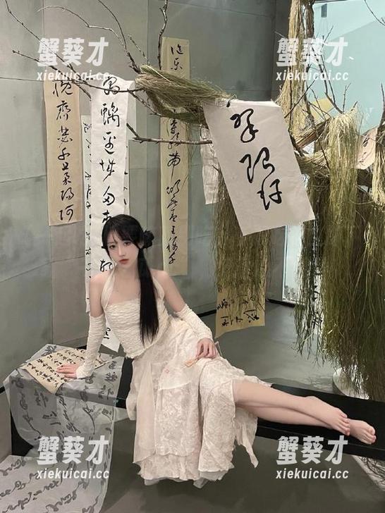 要嘛就别吃，有得吃就立即下载“一起吃瓜.cc”，好奇心不要停！