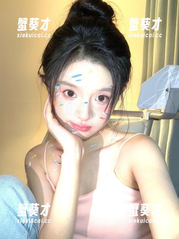 新版五一吃瓜网站：网页设计，这么炫酷不怕夸！