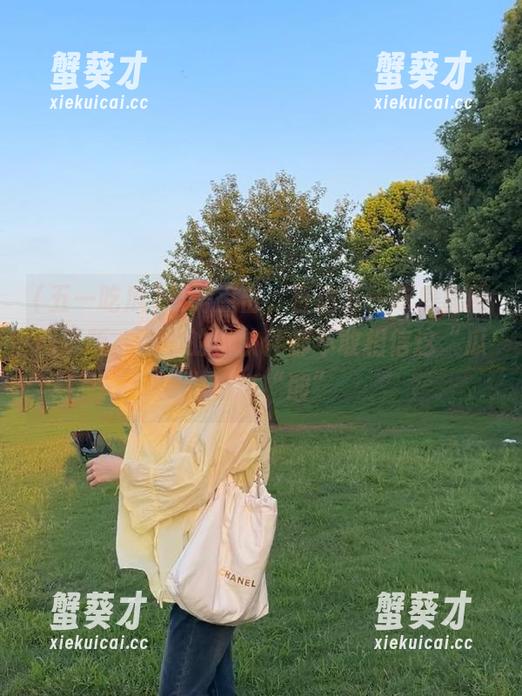 只需点击，直达五一吃瓜官网网页版，连你的小伙伴都不敢相信这“瓜”有多“酸”