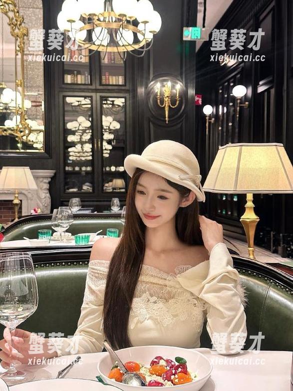 五一吃瓜群众直达朝阳，阳光下的瓜真香啊！