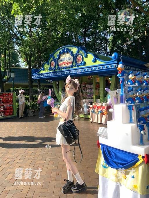 五一黑料网 想偷听八卦?五一黑料网导航带你寻梦!