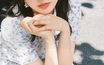 吃瓜网的“今日瓜”我来分享！边吃边看，心里有个无限循环的问号。