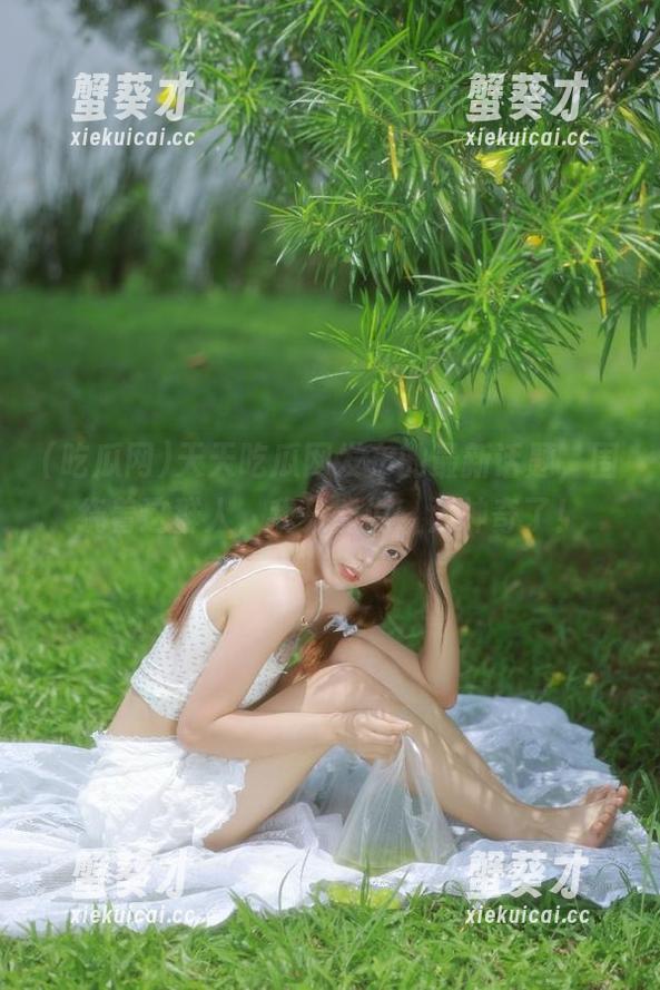 天天吃瓜网发布的最新话题，围绕着这群人，我只能说，太神奇了！