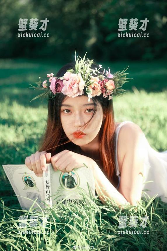 天天吃瓜网 “天天吃瓜网”的“地址”不公开,还想吃到新鲜瓜嘛?哼,等着我爆料!