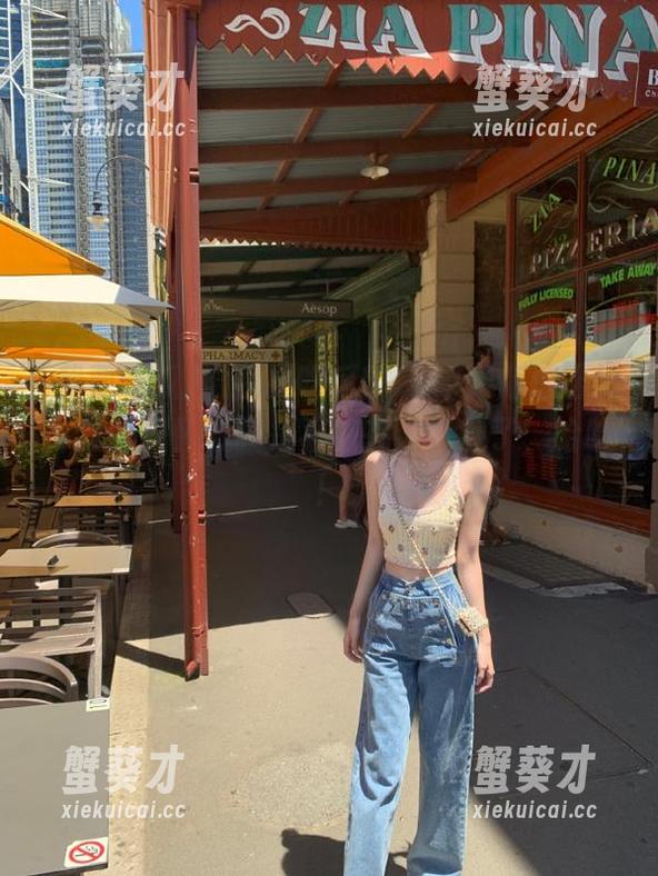 “我要吃瓜51”苹果版这么好，我都快怀疑我是不是在追八卦了，哈哈！