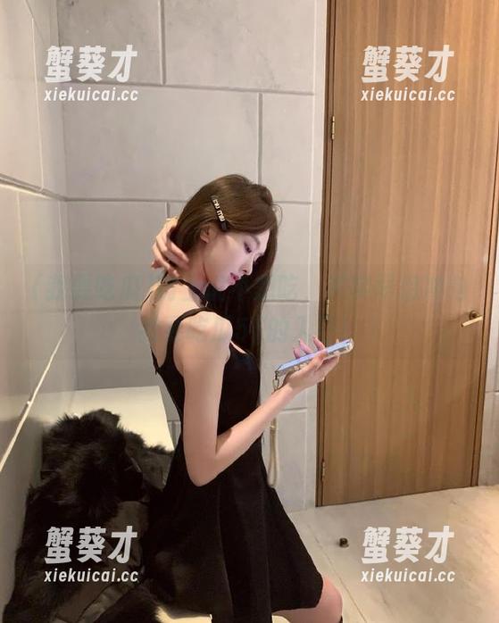 嘴上说不想吃，其实早想冲向我要吃瓜51的入口！