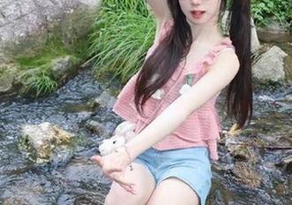 “我要吃瓜51”苹果版，快把你的耳朵喂饱八卦信息！