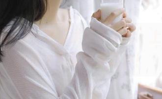 在‘我要吃瓜网’上，收藏猛料比收藏男神还香！
