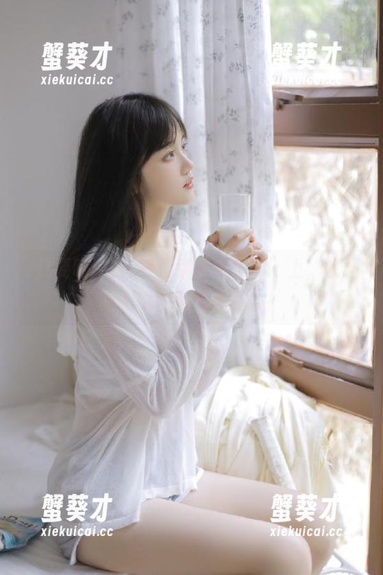 在‘我要吃瓜网’上，收藏猛料比收藏男神还香！