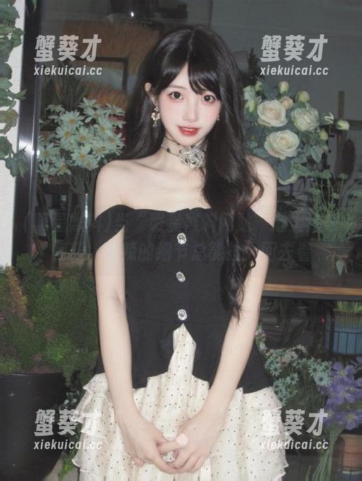 当“明星黑料网站”遇上独家视频，麻辣的细节总能拉人回去看