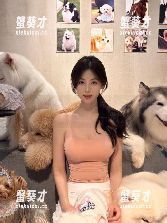 ios版“海角吃瓜”，最狠的黑料直接给我来一发！