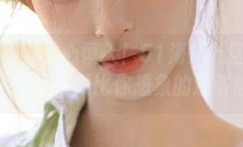 小心慎入！51海角社区黑料地址曝光，这瓜比你想象的还要酸！