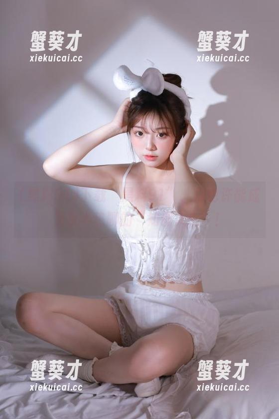 下载“黑料91”，你也许能成为夜半热聊的“知情人士”！
