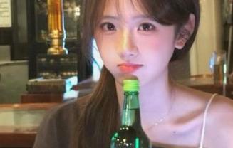多角度导航，一字马与落地窗拯救了我灵魂的黑料不打烊时刻！