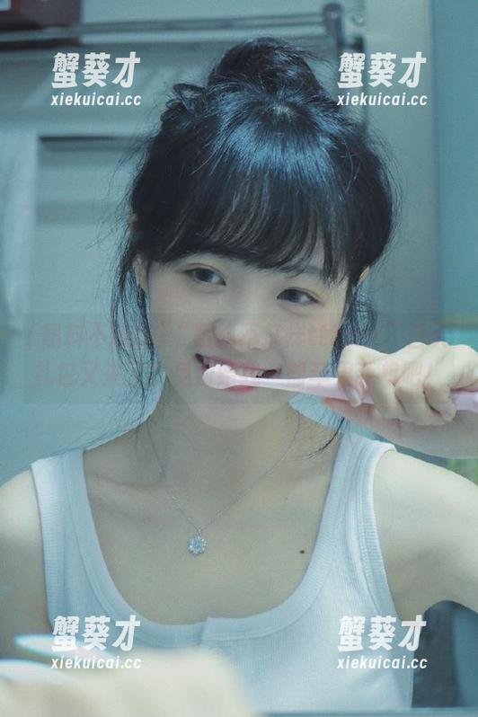 “黑料不打烊tttzzz”百元礼包又来了？免费给我一部苹果手机吧！