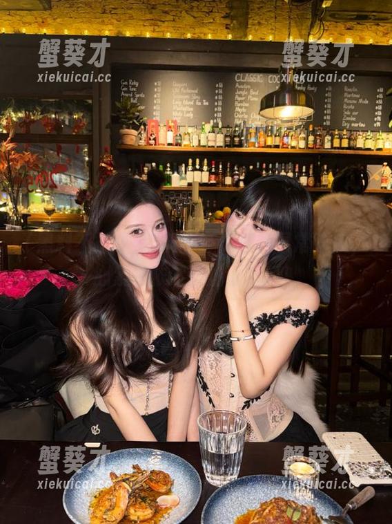 黑料不打烊直达寻常吃瓜，心累却依然要加油吃瓜！