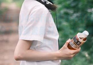 455fun黑料不打烊苹果版：无奈等不到那波新料，急得我像热锅上的蚂蚁！