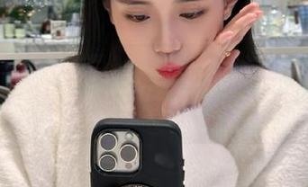 看黑料在线，直达疑云重重，边”播放”边想象。