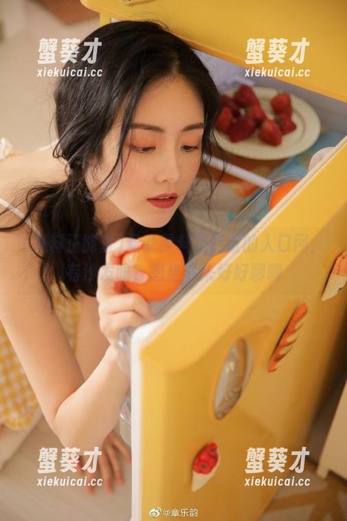 最新黑料正能量的入口网，有沙发吗？想坐下来好好聊聊