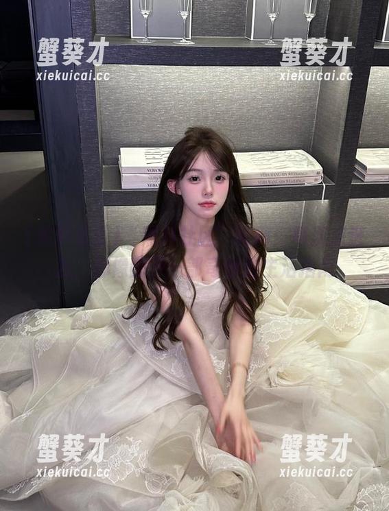 黑料社区 “黑料社区”官网:每次点进去,都像翻开一部奇怪的生活指南