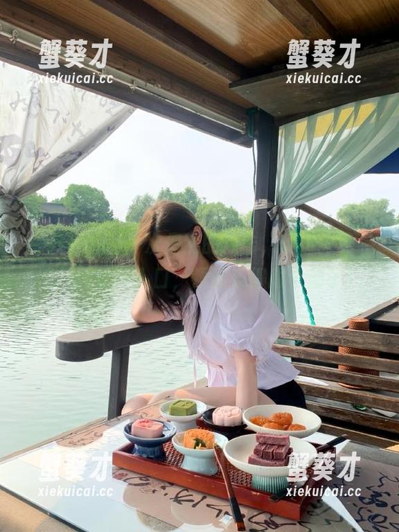 一次偶然的点击，便进入了“黑料网址”入口，顿时乐得跟个傻子！