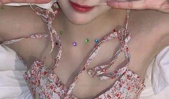 在“黑网料”传送门里，竟能找到二手的激情与失控的理智，怎么回事啊？